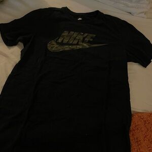 men's nike shirt